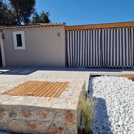 Klísmata Sunny Villas מראה חיצוני תמונה