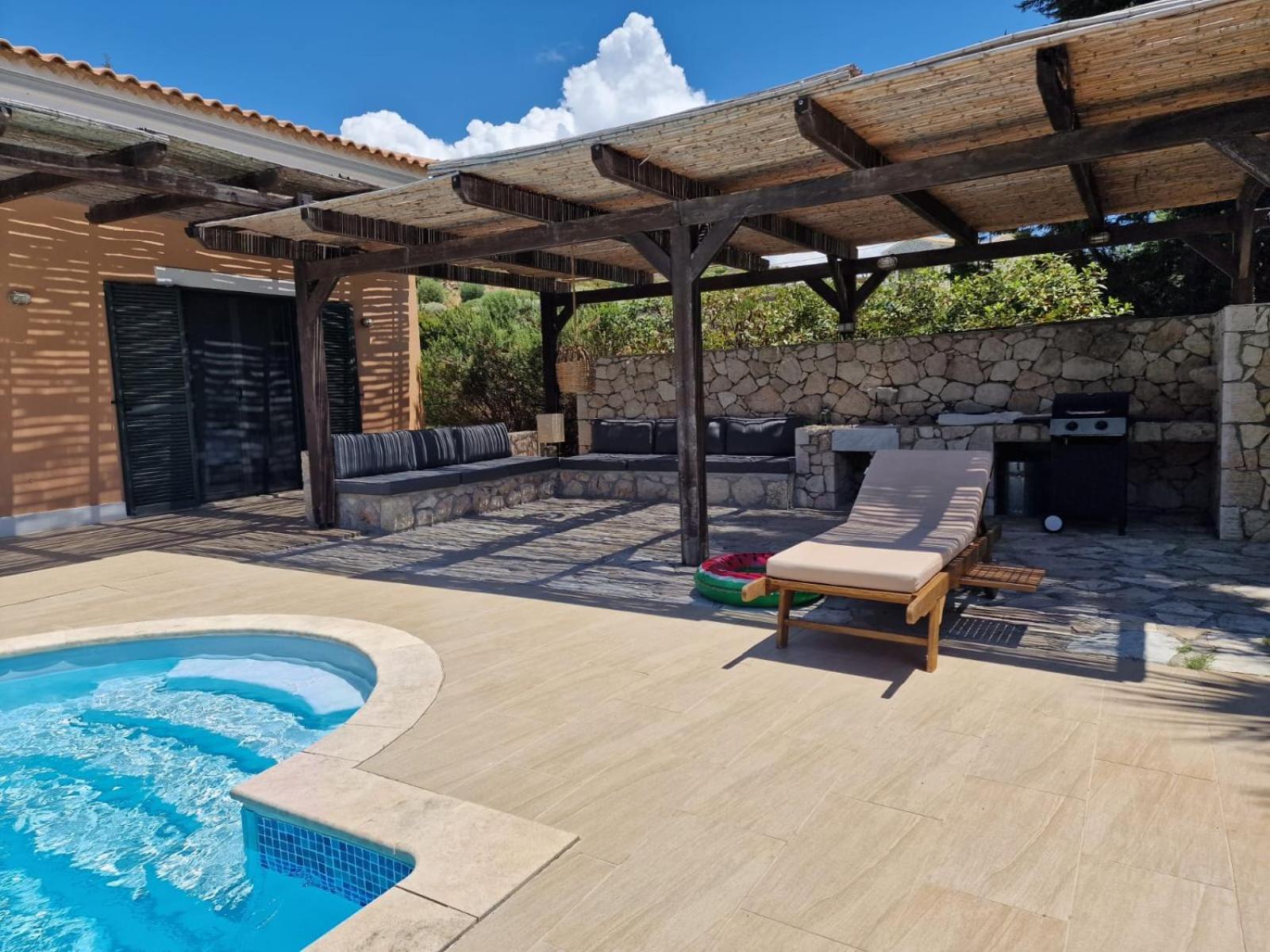 Klísmata Sunny Villas מראה חיצוני תמונה